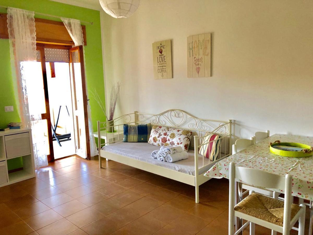 Apartament Lucia 150Mt From Beach Castelsardo Exteriér fotografie